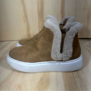 Nine West Fur Lined Booties Women’s Size 6.5
